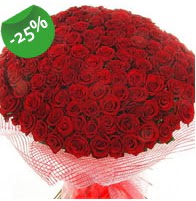 151 adet sevdiğime özel kırmızı gül buketi  İstanbul Ümraniye çiçek siparişi sitesi 