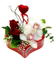  İstanbul Ümraniye online çiçek gönderme sipariş  mika kalp içinde 2 gül 1 kandil orkide kalp çubuk