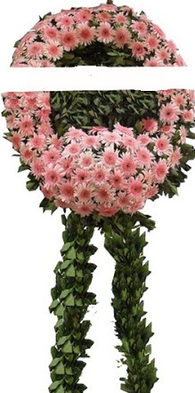 Cenaze çiçekleri modelleri  İstanbul Ümraniye internetten çiçek siparişi 